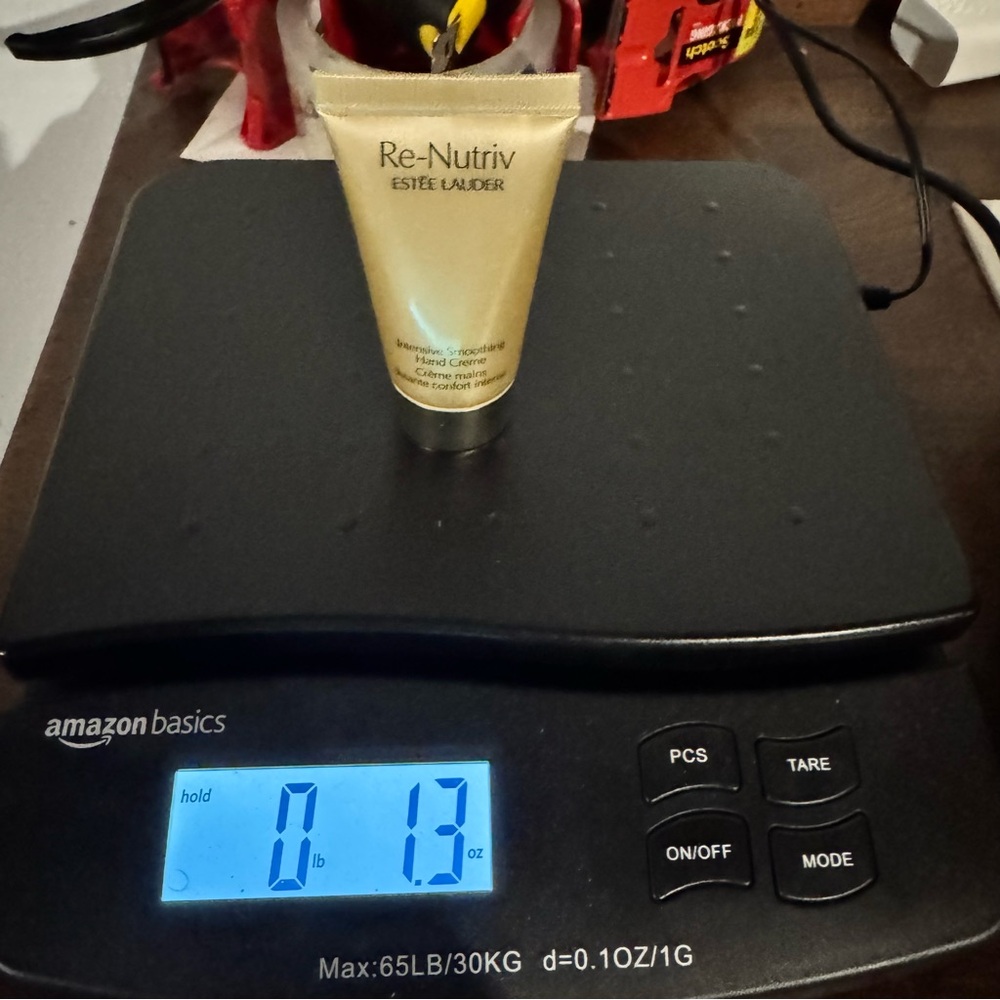 Estée Lauder Re-Nutriv Intensive Smoothing Hand Creme 1oz Travel Size 80% Full - Picture 7 of 7